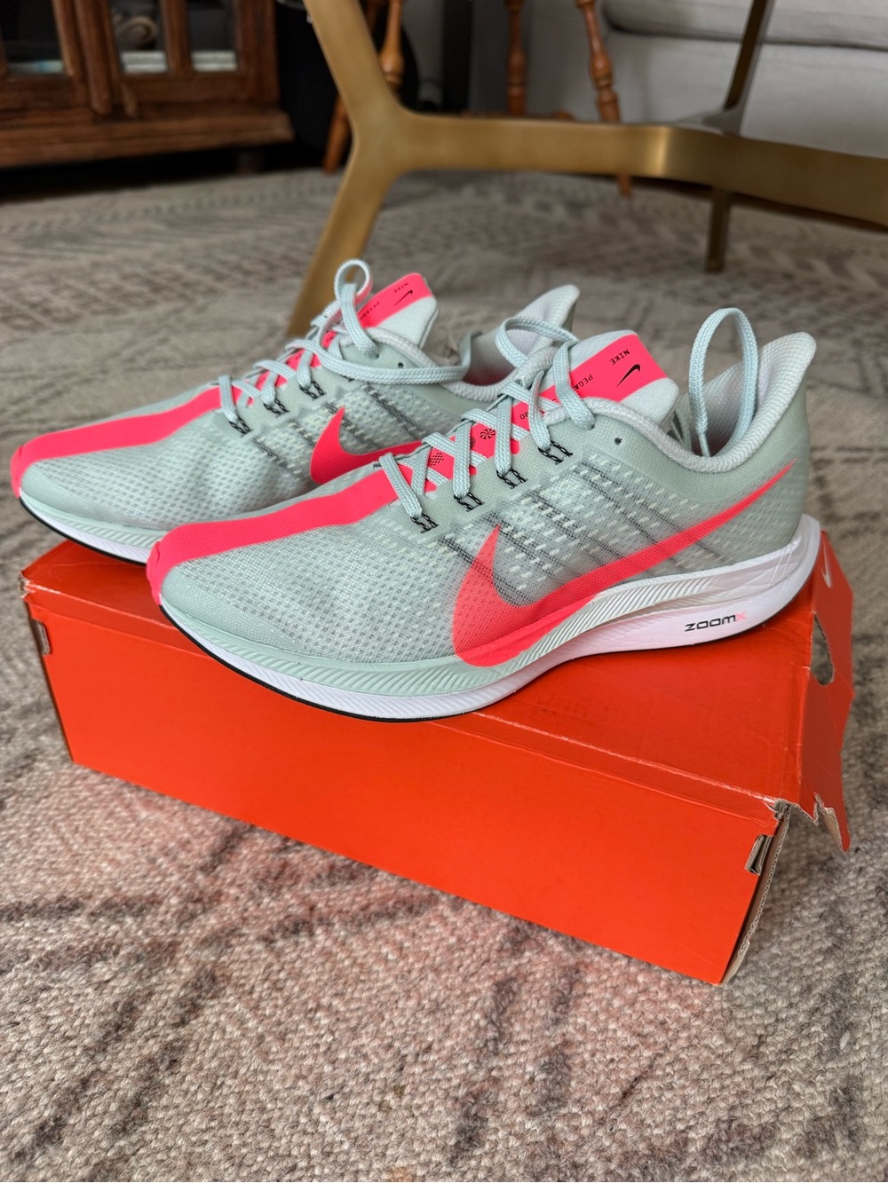 Women’s NIKE ZOOM PEGASUS 35 TURBO size 8.5